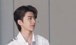 娱乐爆料黄旭熙是谁呀知乎,娱乐爆料中的黄旭熙，他是谁？